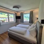 Mountainsurf Apartment *